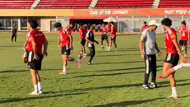 الأهلي يختتم تدريباته استعدادا لمواجهة المقاولون العرب في الدوري
