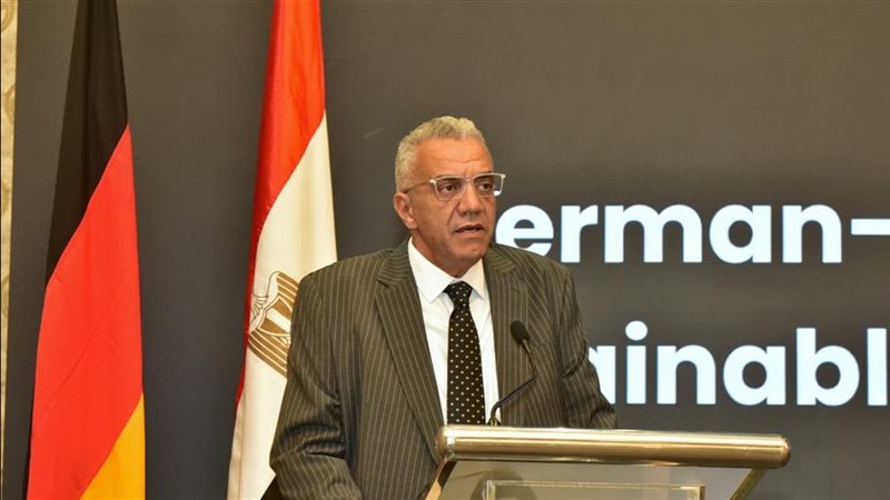 حسن جبري: تحديث تكنولوجيا الأسمنت وخفض تكاليف الطاقة يدعمان القدرة التنافسية للصناعة