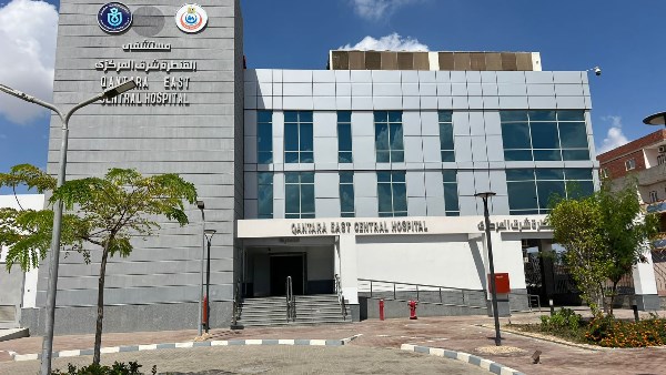‎وزير الصحة يتلقى تقريرا عن تنفيذ 19 مشروعا بـ 9 محافظات