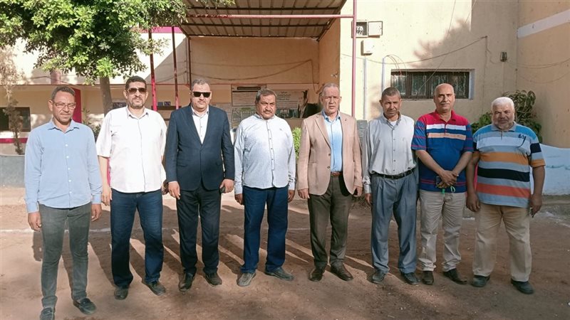 وكيل التعليم بأسيوط يترأس “الاتوبيس الطائر” للمتابعة الميدانية لعدد 25 مدرسة بأبوتيج