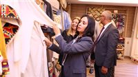 وزيرة التضامن تفتتح مقر المعرض الدائم لصندوق دعم الصناعات الريفية والبيئية «لوتس» بالعجوزة