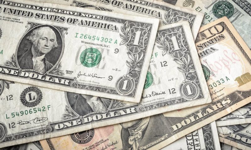 سعر الدولار الآن.. الجنيه يتحسن والاحتياطي الأجنبي يقفز لرقم قياسي