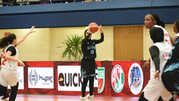 فريق “الفتاة” الكويتي يتغلب على “الشارقة” الإماراتي بنتيجة 93-70 بالبطولة العربية لسلة السيدات