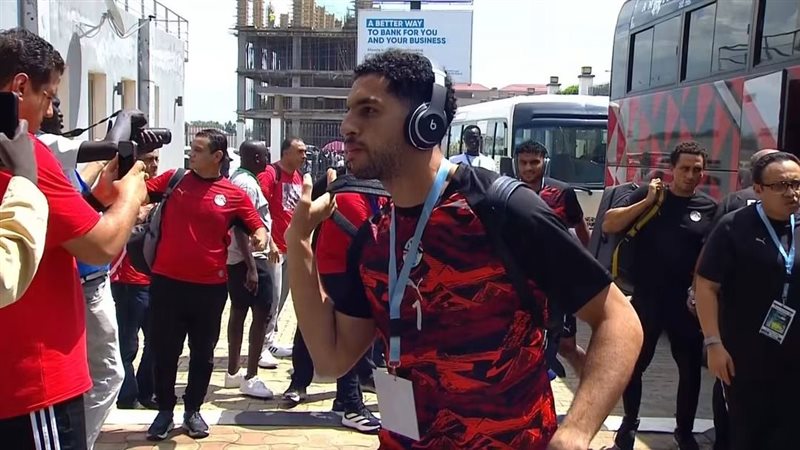 بعثة منتخب مصر تصل استاد جوبا استعدادا لمواجهة جنوب السودان بتصفيات أفريقيا (صور)