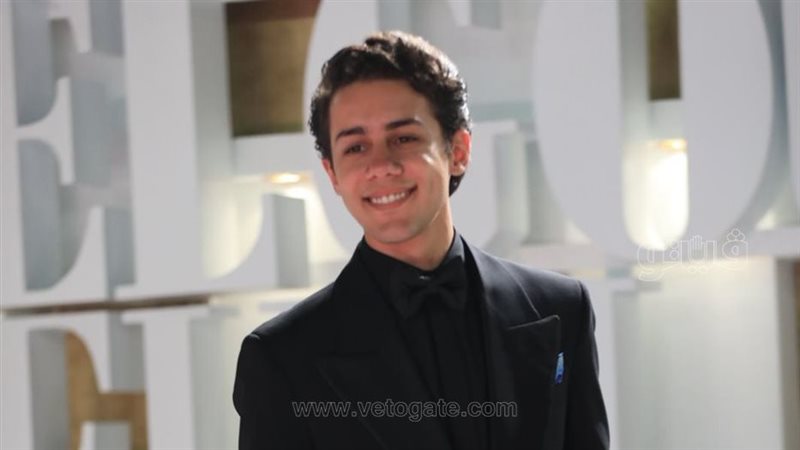 عمر رزيق: الأفلام القصيرة فتحت لي أبواب الفن.. وسأقبل بأي عمل مع الفنان عادل إمام