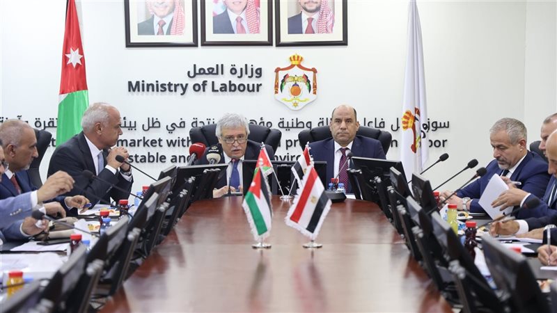 وزير العمل يبحث مع نظيره الأردني ملف العمالة المصرية وحقوقها