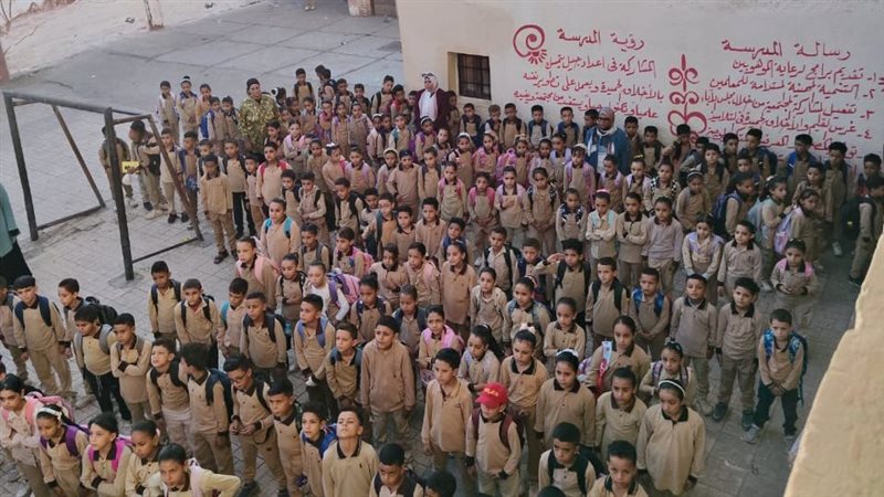 مدارس البحيرة تختتم أسبوعها الأول بانتظام وانضباط