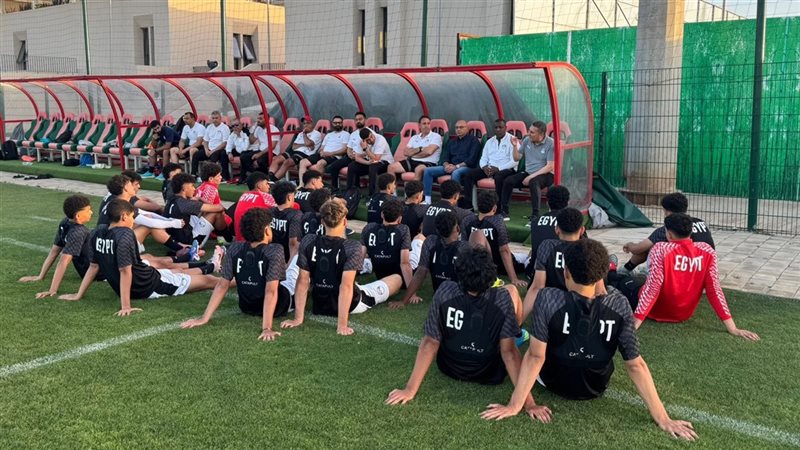حسين عبداللطيف يمنح لاعبي منتخب الناشئين راحة سلبية ويلغي ودية الزمالك