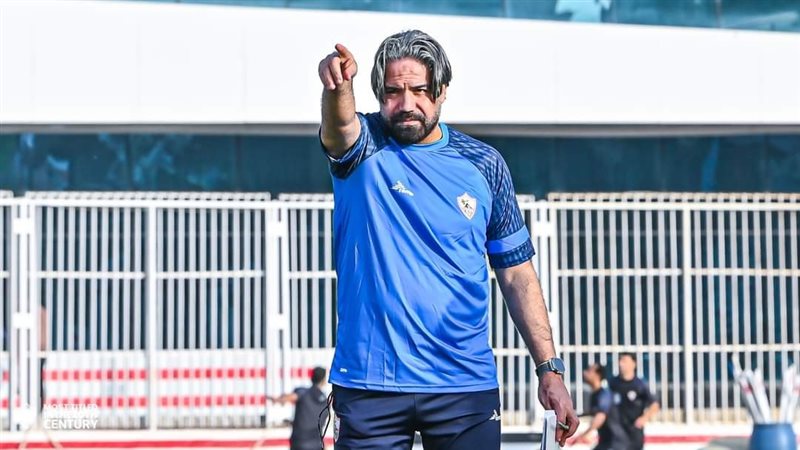 وفاة والدة مدحت عبد الهادي بعد رحلة مرض، نجم الزمالك اعتذر عن أعمال كثيرة لرعايتها