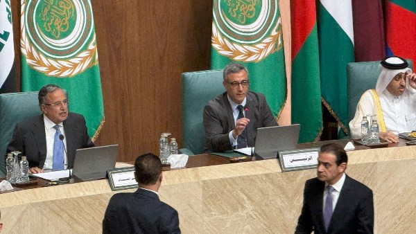 الجزائر تعزي مصر في ضحايا حادث جنوب سيناء وتؤكد دعم فلسطين
