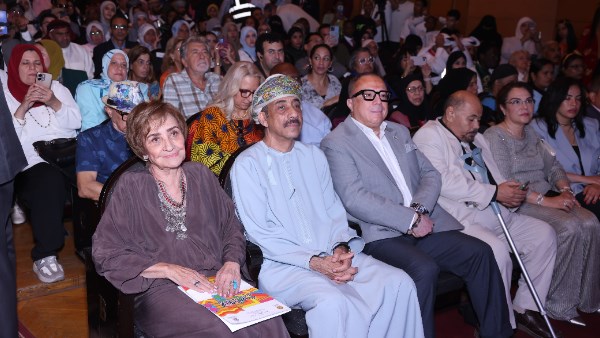 وسط إشادة السفير العماني.. أسرار تحصد جائزة أفضل عرض في ملتقى «أولادنا»