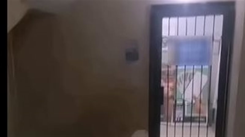 احتجاز عملاء داخل شركة تمويل بسوهاج لتعثرهم في سداد القروض، وتحرك أمنى يكشف الحقيقة