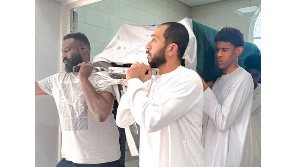 حضنتهم وماتت.. وفاة سودانية أثناء ولادة توأمها في دبي بعد 12 عامًا انتظار