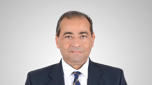 غدًا.. عزاء والدة تامر المهدي الرئيس التنفيذي للمصرية للاتصالات بمسجد المشير طنطاوي