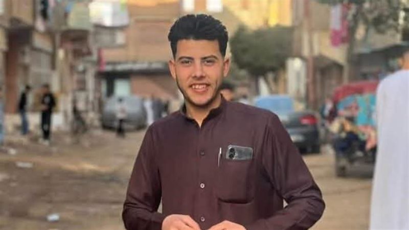 انتشال جثمان شاب غرق في مياه البحر بالعجمي