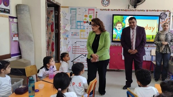 سدينا العجز النهارده| أول رد من المدرسة الرسمية الدولية بالمقطم على شكاوى نقص المعلمين