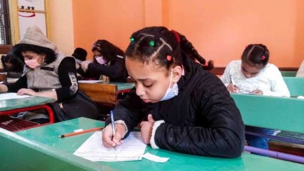 شكاوى من كثرة التقييمات بـ ابتدائي..أولياء أمور مصر: التطوير لا يعني التصعيب