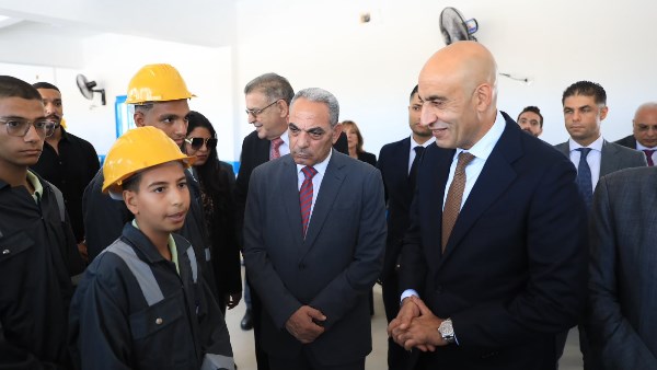 وزير التعليم يفتتح مدرسة جديدة للتكنولوجيا التطبيقية والغاز والطاقة المتجددة بفايد