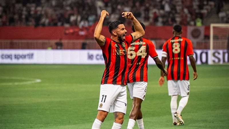 بمشاركة محمد عبد المنعم، نيس يخسر من أوكسير بهدف في الدوري الفرنسي