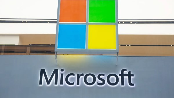 مايكروسوفت تؤكد بدء تعافي خدمات Microsoft 365 وOutlook بعد عطل عالمي واسع