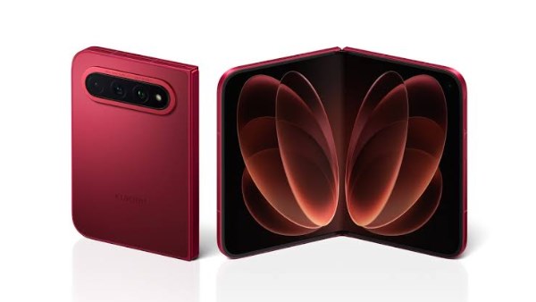 شاومي تستعرض هاتفها الجديد Xiaomi 18 Fold بكاميرا 200 ميجابكسل وشاشات عريضة