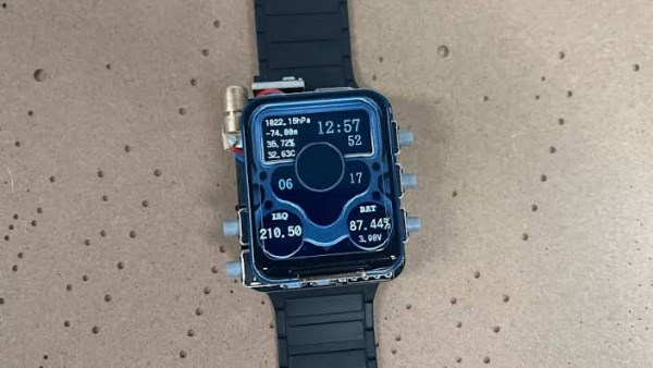 ساعة EWatch الذكية.. ابتكار مستقل يتيح لك برمجتها وتجميعها بنفسك!