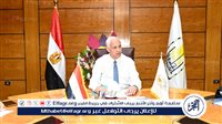 رئيس جامعة أسيوط يناقش خطة تدريب الكوادر الجامعية وتطوير منظومة التعليم الرقمي
