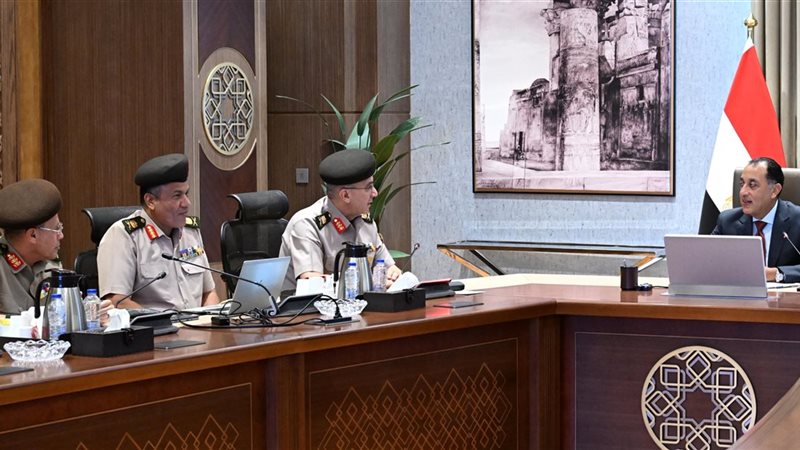 تحرك حكومي لمتابعة مشروعات ضخمة في المحافظات