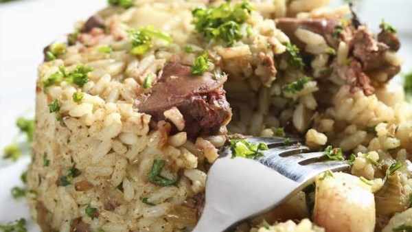 طريقة عمل الأرز بالكبدة.. وجبة سريعة ومشبعة