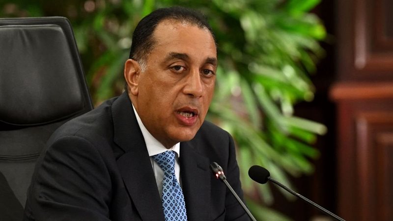 الاستيلاء على أراضٍ وعقارات بطول 470 كيلومترًا للقطار السريع، 4 قرارات مهمة لرئيس الوزراء اليوم