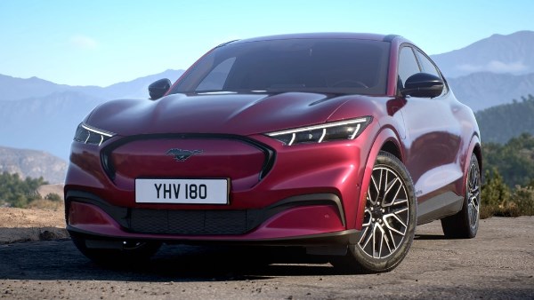 فورد موستنج ماك E 2026 GT.. بقوة تقارب 500 حصان