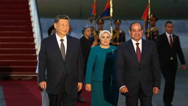 أحمد قنديل: زيارة الرئيس الصيني تفتح صفحة جديدة في العلاقات مع مصر