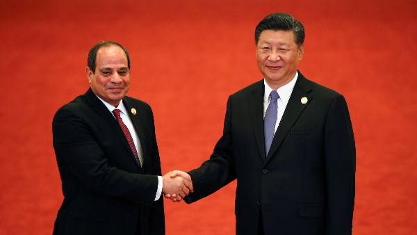 مصر والصين.. تطابق في الرؤى لمواجهة أزمات الشرق الأوسط وتعاون عسكري لحماية الأمن القومي