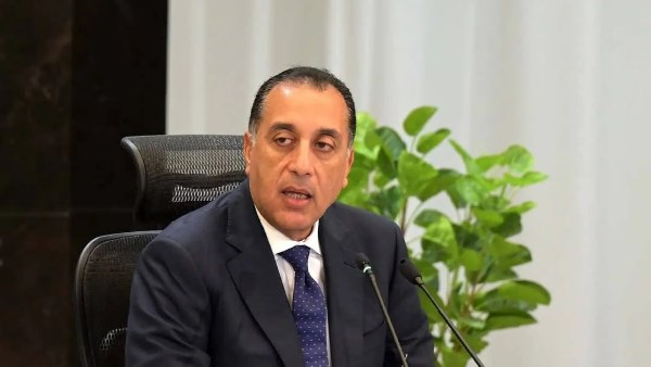 مدبولي: الحكومة تعمل على تأمين احتياجات السوق المحلية من المنتجات النفطية وغيرها