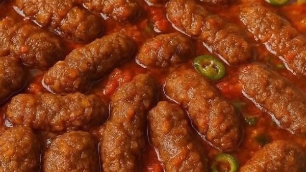 بمذاق مميز.. طريقة عمل كفتة الأرز فى الصلصة