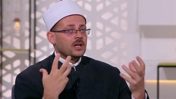 عالم بالأوقاف: التأسي بالنبي لا يعني تقليد شكل الحياة القديمة