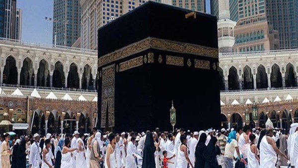 ما حكم حلق المرأة جميع شعرها في التحلل من الحج أو العمرة؟.. دار الإفتاء توضح