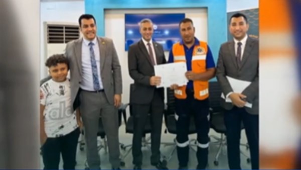 مشرف عمليات إسعاف بني سويف: حافظت على التواصل مع والد الطفل حتى وصول السيارة