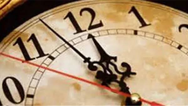 موعد التوقيت الشتوي 2026 .. متى تتأخر الساعة 60 دقيقة؟