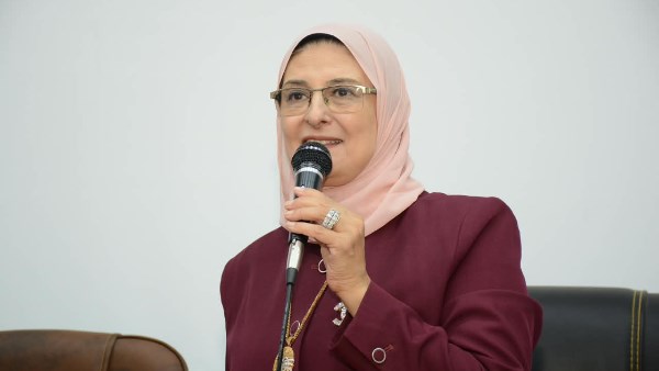 عميدة طب بنات الأزهر: المرحلة الجامعية تبني الشخصية وتثقل المهارات