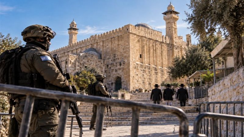 مئات المستوطنين الإسرائيليين يقتحمون الحرم الإبراهيمي في الخليل