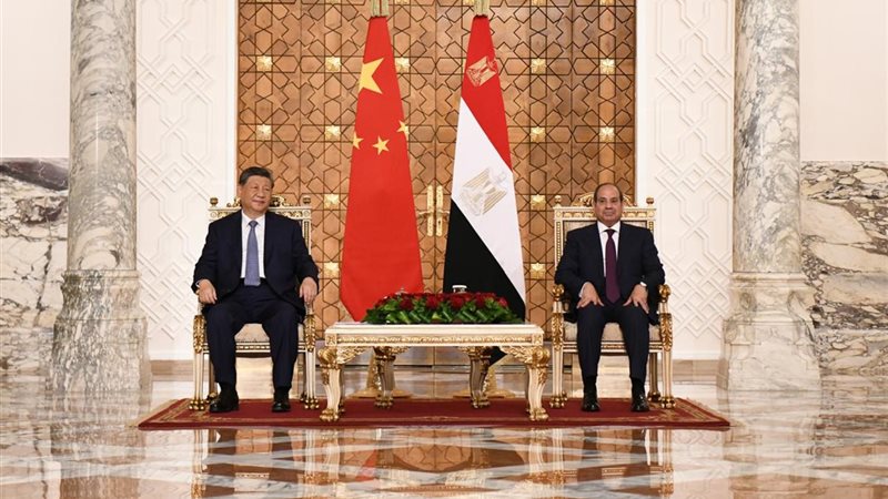 الصين تشيد بدور مصر في دعم الأمن والاستقرار والتوصل إلى تسويات سياسية لأزمات الشرق الأوسط