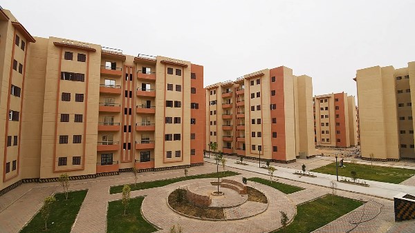 خبير عقاري يكشف توقيت شراء العقار وحركة الأسعار.. 250 عملية بيع خلال أسبوعين