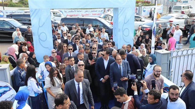 مستقبل وطن يدعم المستشفى الجامعي بالإسكندرية وينظم قافلة طبية
