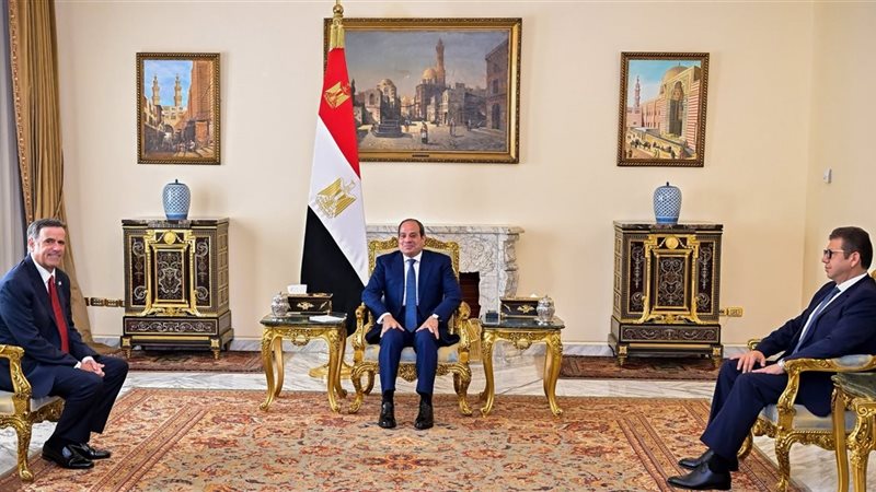 تفاصيل استقبال السيسي لمدير المخابرات الأمريكية بحضور الوزير حسن رشاد (فيديو)