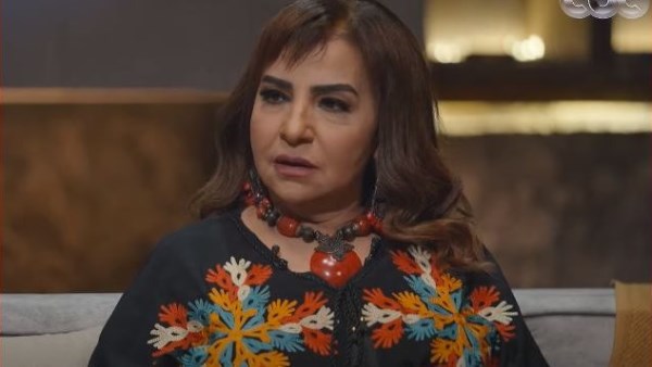 العتاب ليس طلبا للمنة.. فاطمة الكاشف: طلب عودتي للفن لم يؤخذ بعين الاعتبار