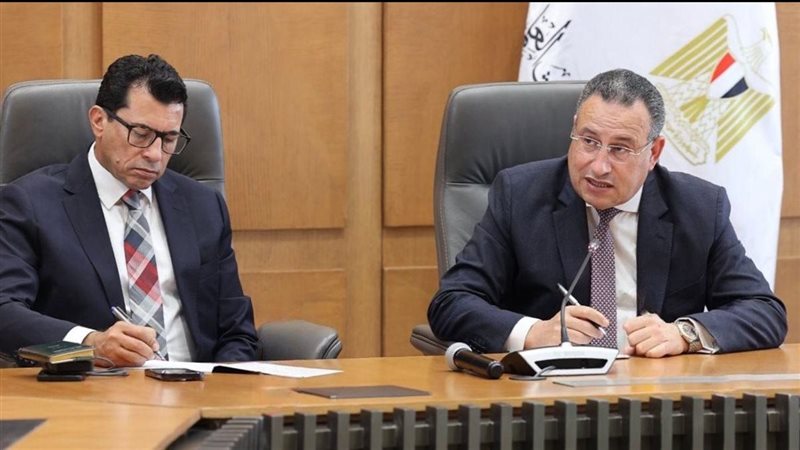 وزير التعليم العالي يتابع الاستعدادات النهائية لـ«القاهرة 2026»