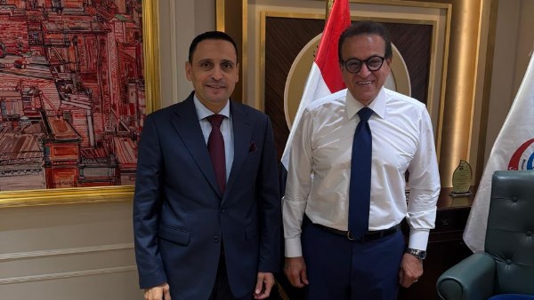 نائب يدعو المصريين بالخارج للاستفادة من مبادرة «علاجك في مصر»