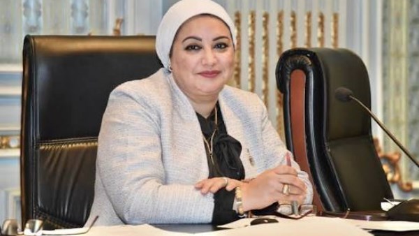 برلمانية تقترح 3 آليات غير تقليدية لإنقاذ الصناعة من نقص العمالة الماهرة