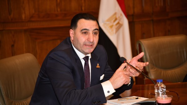 غنيم: الوعي وبناء الإنسان في مقدمة أولويات حزب المؤتمر